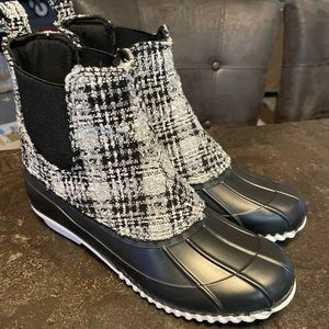 Steve Madden Winter/Rain boots